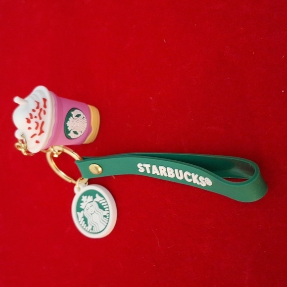 New Starbucks Strawberry and Chocolate Whipped Cream, KeyChain. - Picture 4 of 12